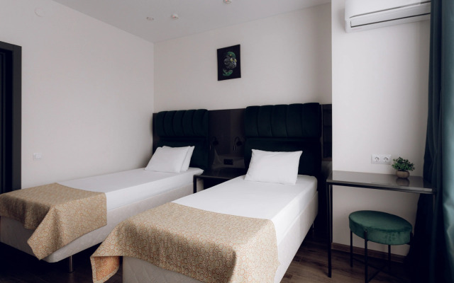 Bahet Hotel