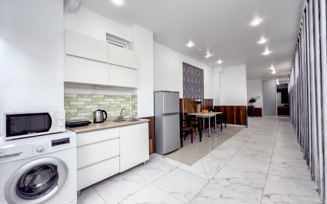 Апартаменты просторные у моря и парка в Сириусе