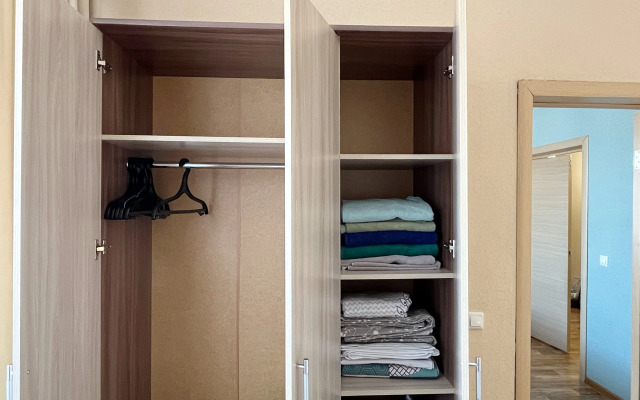 Квартира Двухкомнатная рядом с Аэропортом