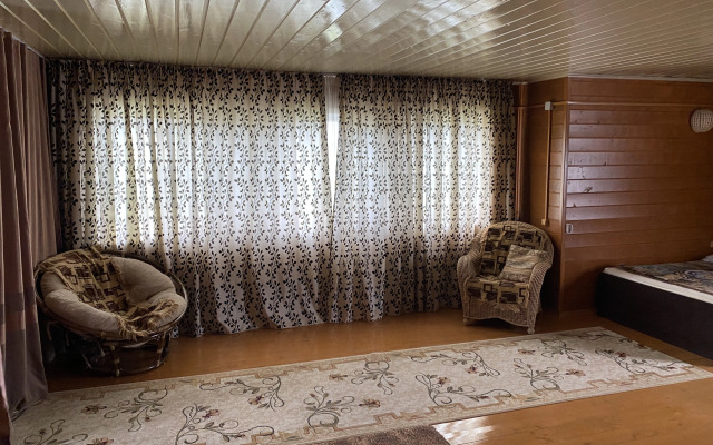 Na Volge Private House