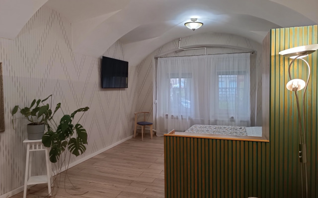 Neobychnye Na Lomonosova 16 Apartments