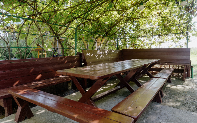 База отдыха Золотой Лотос