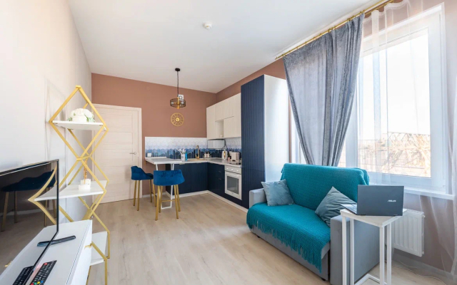 Kvartira Stilnaya Studiya U Ligovskogo Prospekta Flat