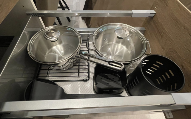 Апартаменты с балконом и видом на сосновый парк рядом с морем