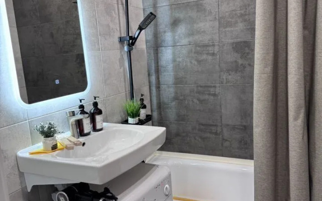 Na Ulitse Tereshkovoy 32 Flat