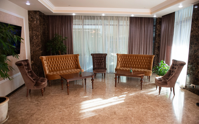 Grace El Paraiso Hotel