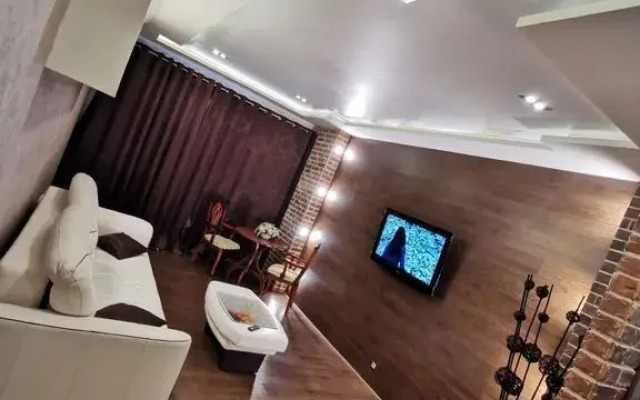 Tandem Apartments