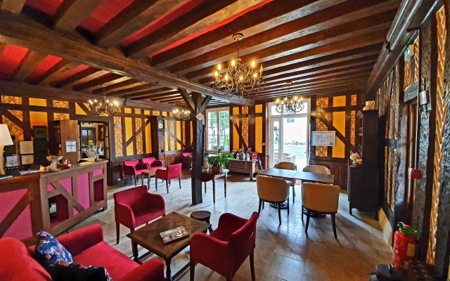 La Croix Blanche de Sologne Hotel