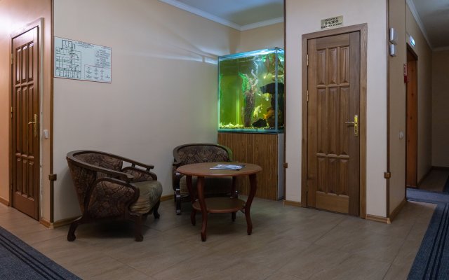 Ani Hotel
