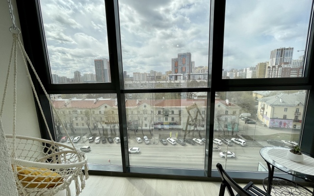 Квартира 1-комнатная 42 кв.м на 9/32 этаже