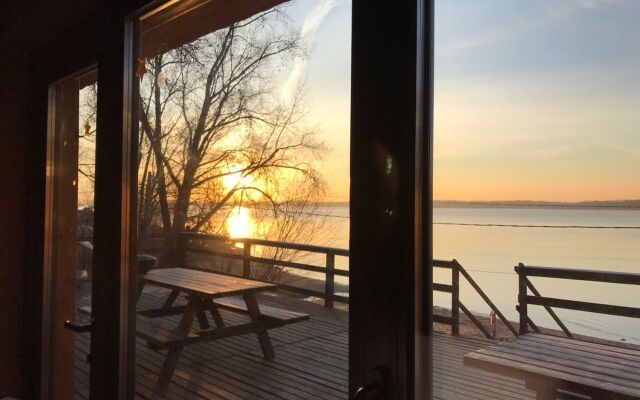 Частный дом на Волге 2