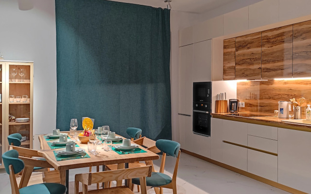 s 2mya Spalnyami - Goldwing Flat