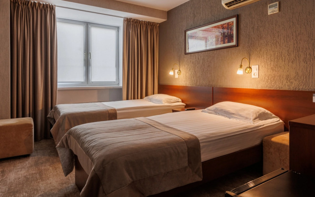 Отель Azimut Кемерово