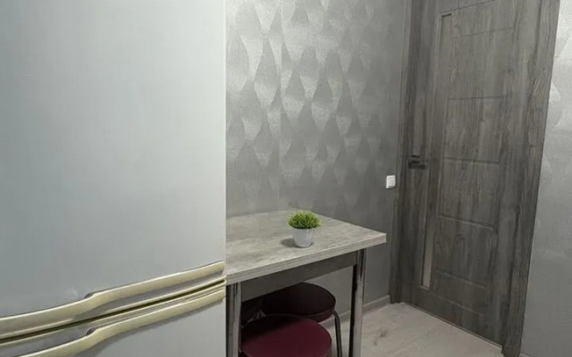 Квартира для командировочных рядом с заводами Лукойл, Каустик