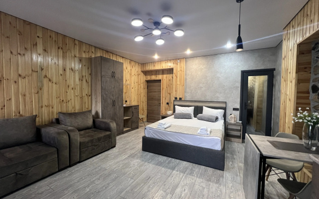Sky House Yeghegis by Arkouda Hotel