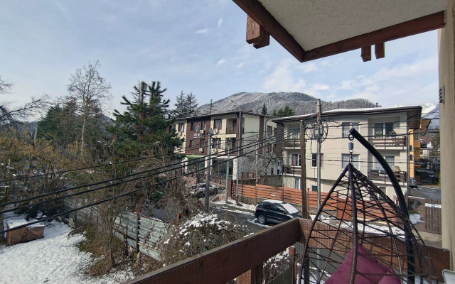 Apartamenty Studia s balkonom v centre na Voznesenskoj, 24. Zit' v Gorah