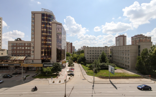 Апартаменты Фрунзе 49/2 этаж 5