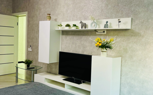 Квартира Комфорт на Нансена 103/1/5 1