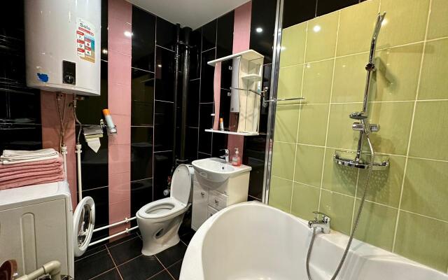 Апартаменты Однушка с Большой Ванной в Центре