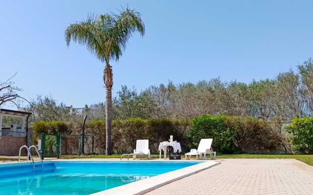 Luxury Holiday House Whith Pool Guest House