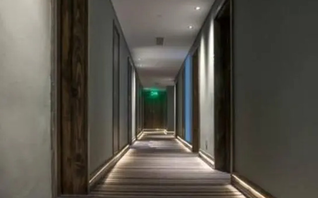 Отель Trademark Member of Design