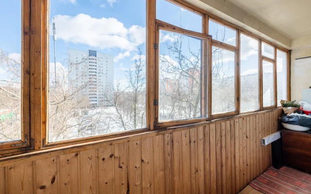 Uluchshennye Natali na Metro Akademika Yangelya Apartments