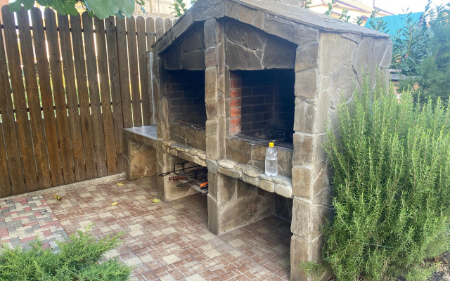 Ray V Shalashe Guest house