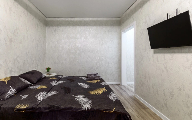 Квартира у Аквапарка Н2О и ТЦ Горизонт