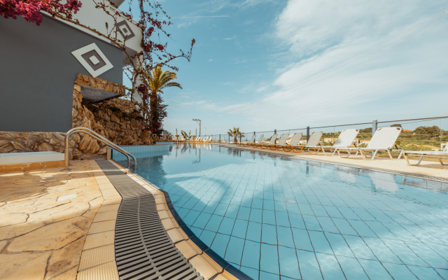 Zante Calinica Hotel