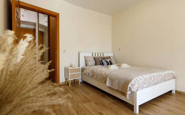 Квартира Уютная однокомнатная с видом на Храмовый Комплекс