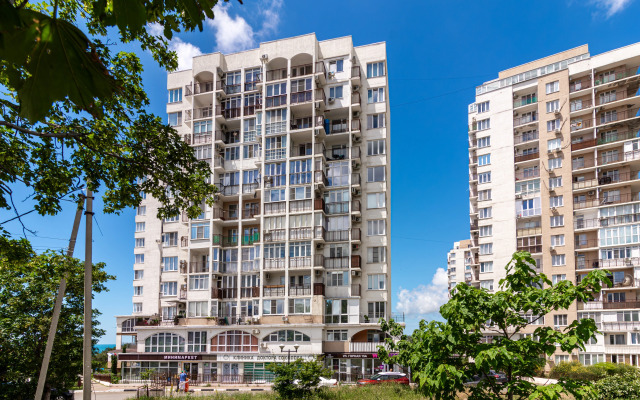 Квартира Евротрешка с видом на горы