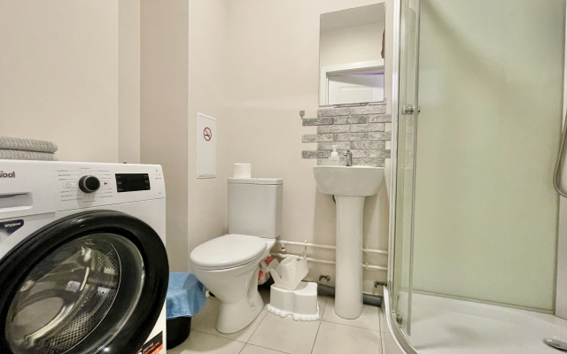 Квартира НеVотеле на Чемпионов 1