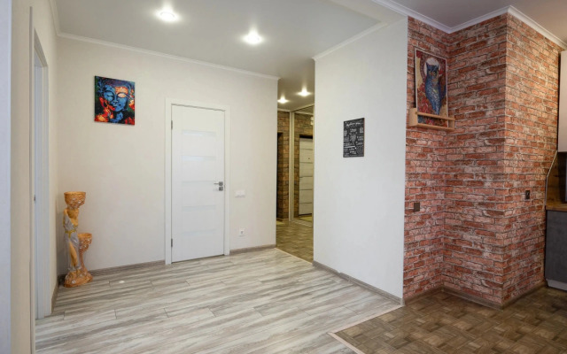 Dizain s vidom na Chashu i naberezhnuyu Apartments
