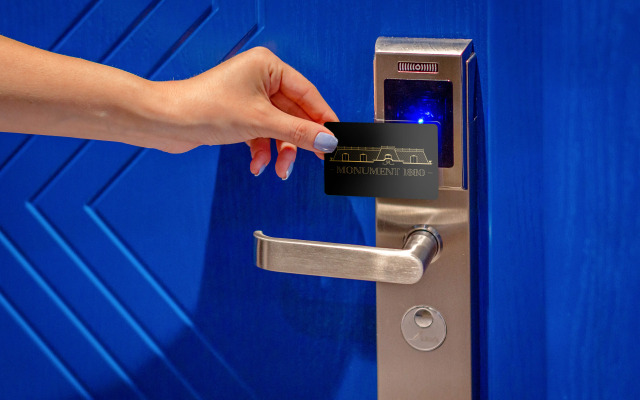 Отель Monument 1880