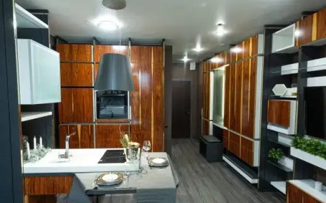 Апартаменты с Балконом и Видом на Город Elite Apartments