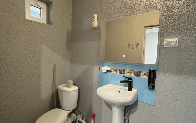 Na Tamanskoy 10 Guest House