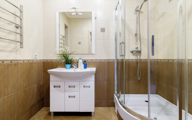 Апартаменты Люкс с Видом на Город Юг-Апарт