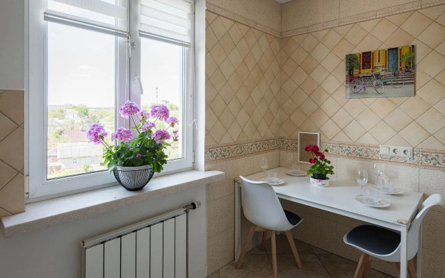 Апартаменты возле метро Автозаводская. 4 станции до центра. Парковка.