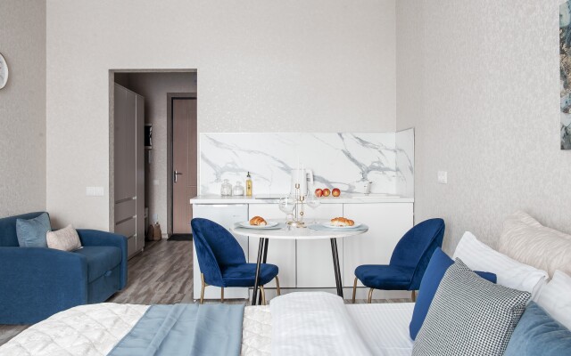 Oktyabryskaya 16 Flat