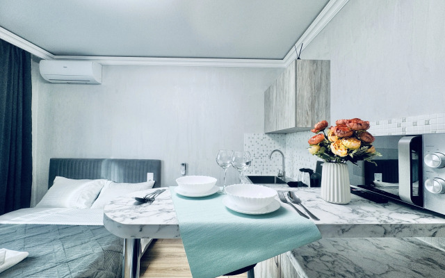 Апартаменты Vegas Apartments Бурнаковская 109