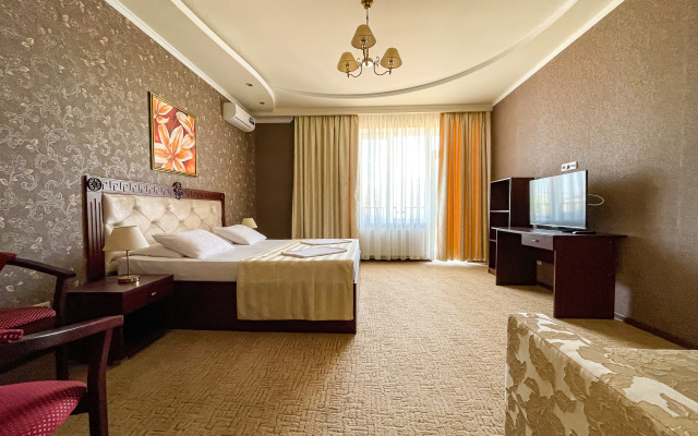  Avdallini Hotel