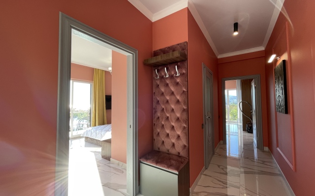 3-Komn. Zhk Korona Dizaynerskiy Remont Apartments