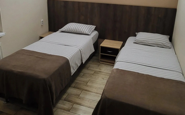 Tsentralnyij Guest House