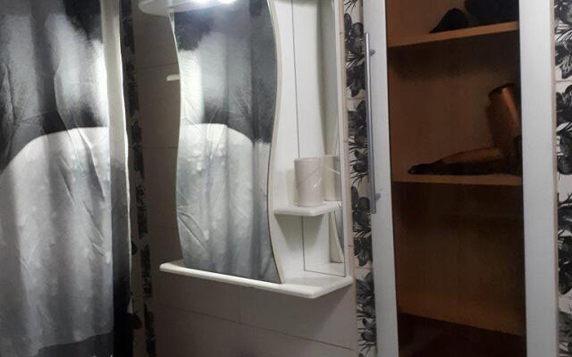 Leninskiy 43 korpus 3 Studio Apartments