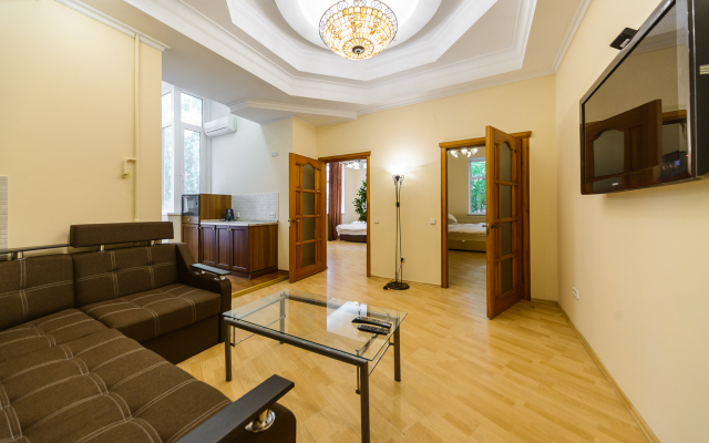 Апартаменты возле Арена Сити и Крещатика