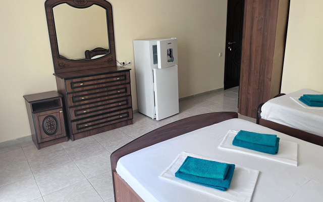 Hristaki Guest House