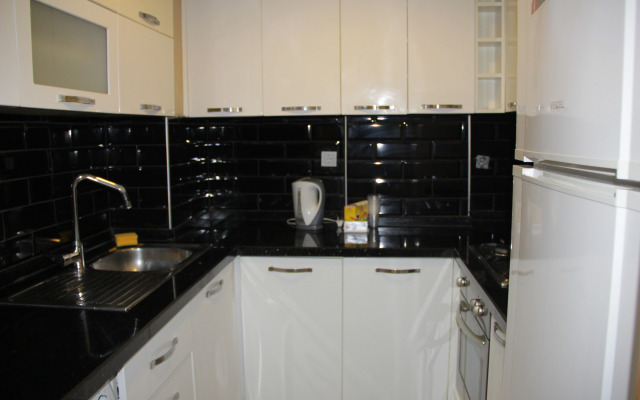 Отель Solo Suites