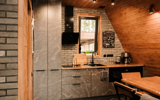 Шале Варилка 1