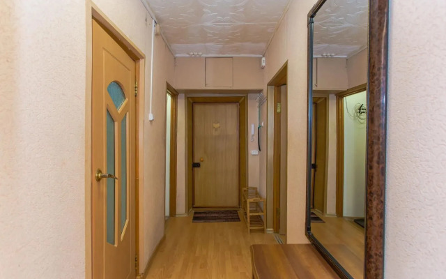 Na Ul. Fastovskaya 14 Flat