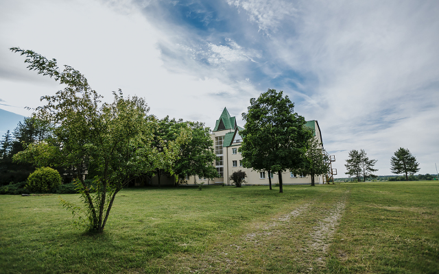 Emmaus Volga Klub Hotel